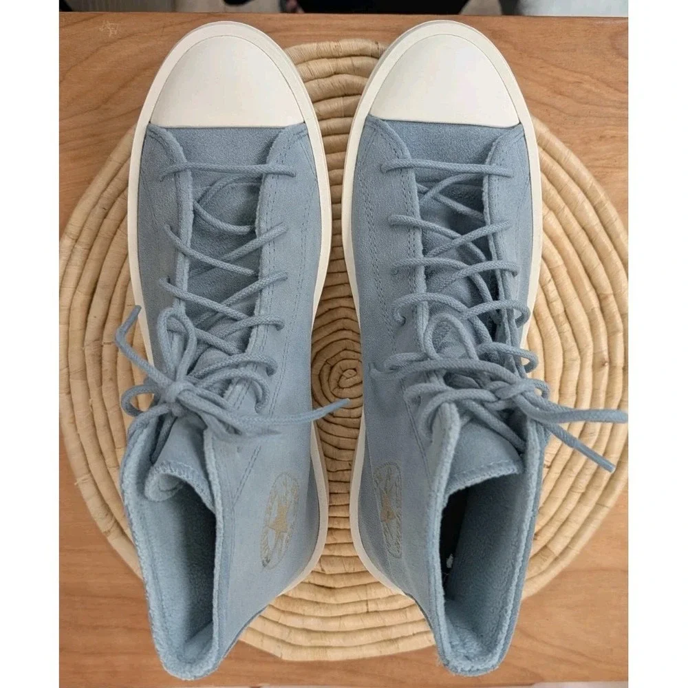 Converse All Star Chuck Taylor Sneakers Size 10 Shoes Light Blue Suede Lift Lace